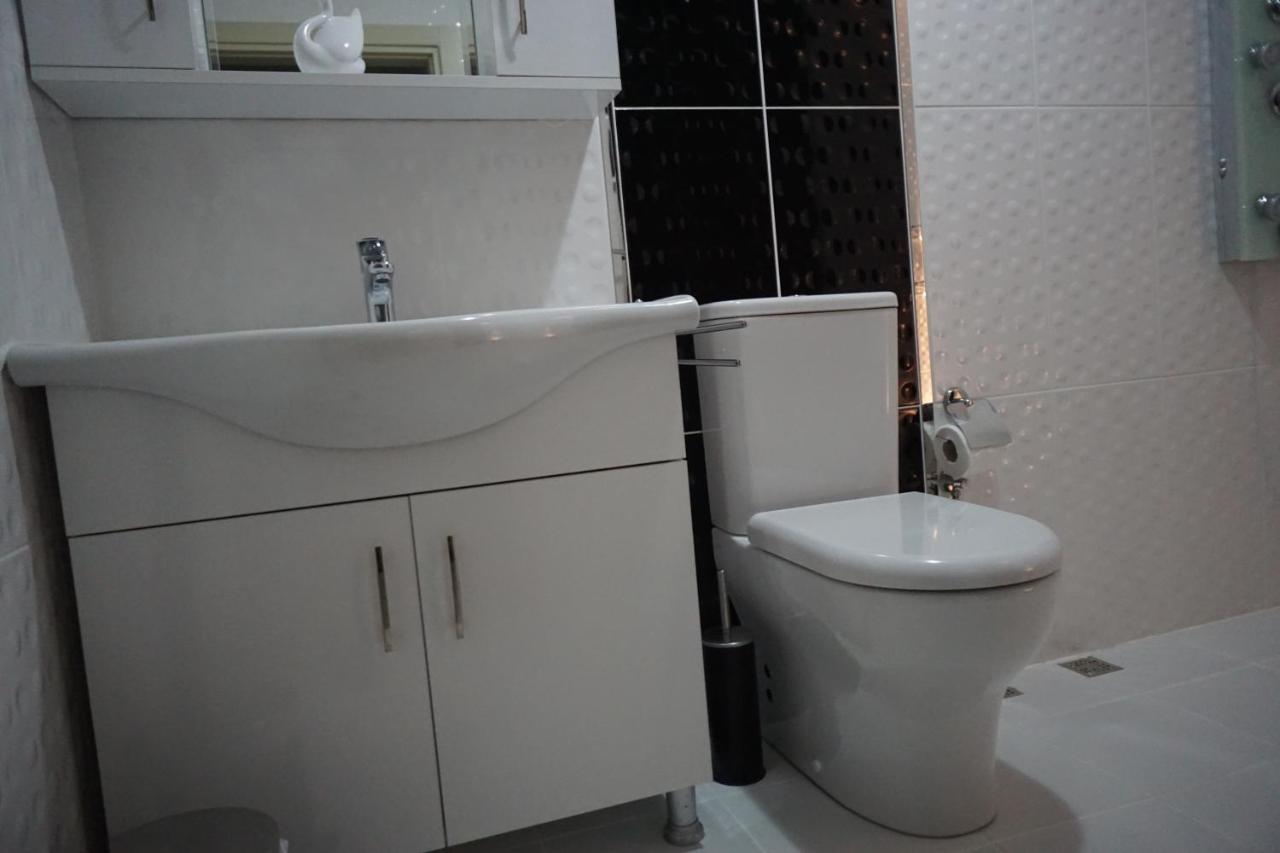 Apartament Flora Pansiyon Cirali Kemer Zewnętrze zdjęcie