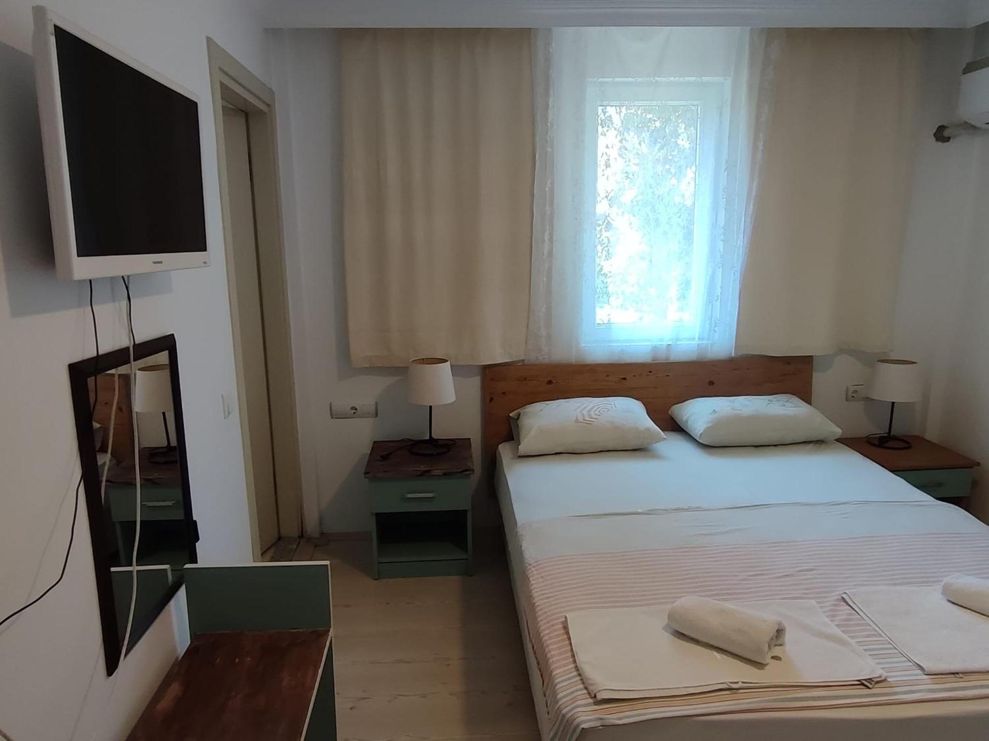 Apartament Flora Pansiyon Cirali Kemer Zewnętrze zdjęcie